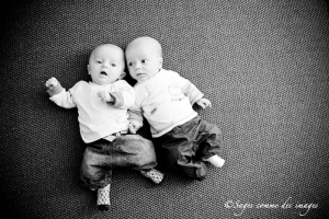 jumeaux bébés