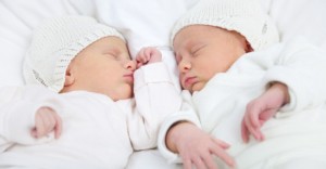 Quelle est l’année la moins facile avec des jumeaux, triplés ?