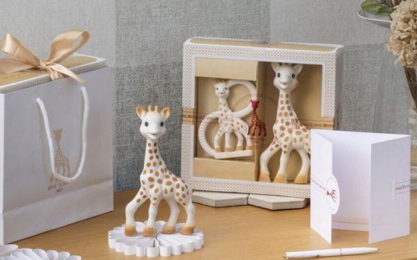 sophie la girafe 2022